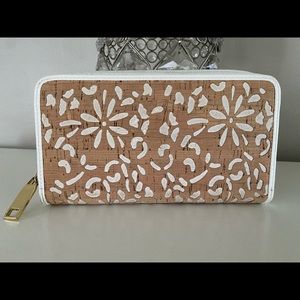 Buco White and Cork Wallet